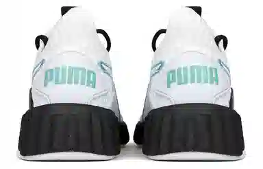 PUMA Defy