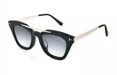 TOM FORD