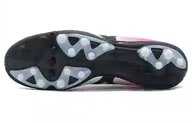 Mizuno Morelia Neo