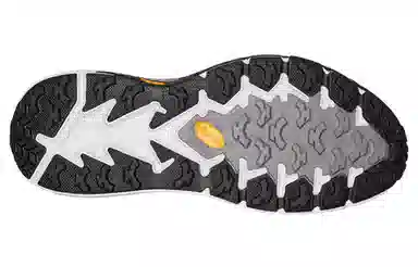 HOKA ONE ONE Speedgoat 4