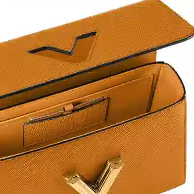 Louis Vuitton Twist MM