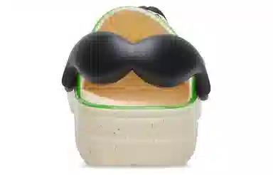 Pringles x Crocs Classic clog
