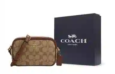 COACH Jamie