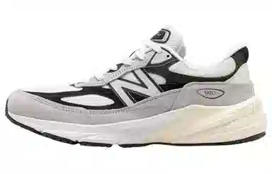New Balance 990 V6
