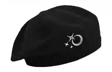 MD x Xotic gear Crescent Moon Beret MD