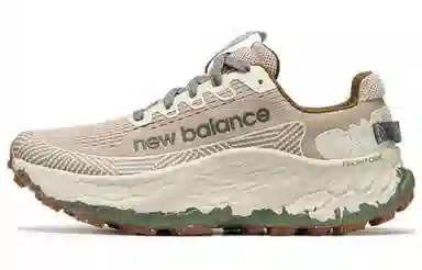 New Balance More Trail V3