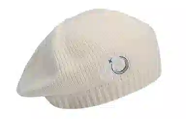 MD x Xotic gear Crescent Moon Beret MD