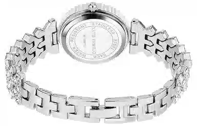 Katie Ermilio 29 KE-2306Y-1