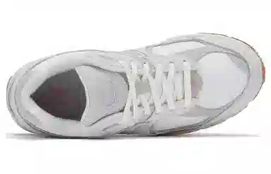 New Balance 2002R Gore-Tex