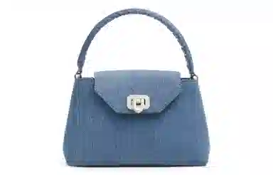 CHARLES&KEITH Denim Quilted Chain Bag Medium Denim Blue