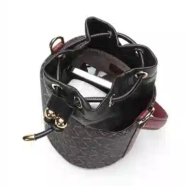Satchi Chain PVC Leather Shoulder Bag