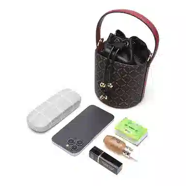 Satchi Chain PVC Leather Shoulder Bag