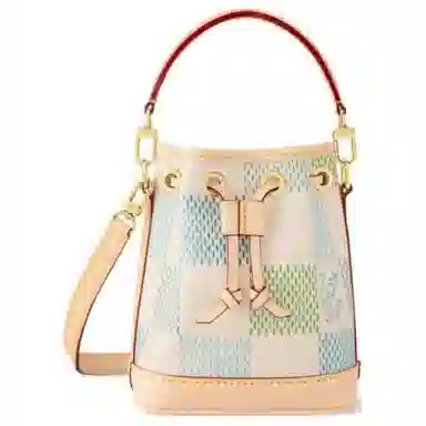 LOUIS VUITTON Nano Noe