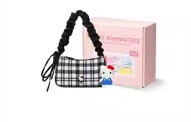 Hello Kitty HOBO