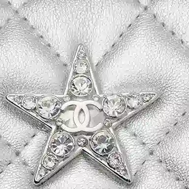 CHANEL 24C Logo