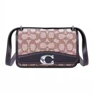 COACH Bandit 18
