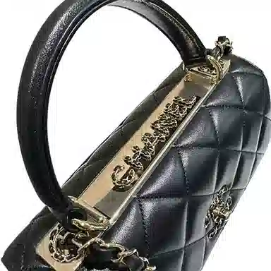 CHANEL Trendy cc 21S Logo