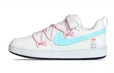 Nike Court Borough GS