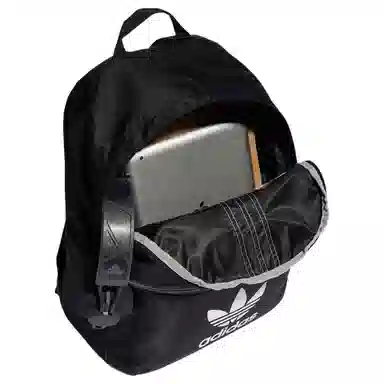 adidas Adicolor Archive