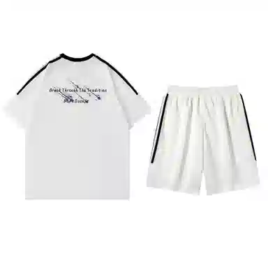 LIGHTNING MONSTER LogoT