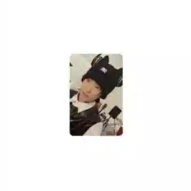 HYBE Seventeen 4.29 17 is right here random photo card