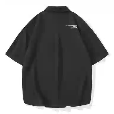 三体 水滴系列 简约基础字母印花宽松翻领开衫纯色休闲小清新美式复古高街潮牌时尚舒适透气薄款多巴胺短袖衬衫 男女同款