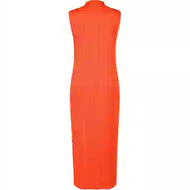 PLEATS PLEASE ISSEY MIYAKE