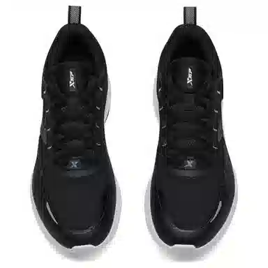 特步 舒适休闲减震透气 低帮跑步鞋 男款 黑色