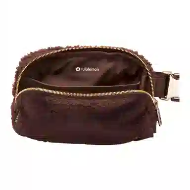 lululemon Everywhere Logo