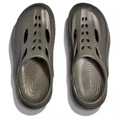HOKA ONE ONE