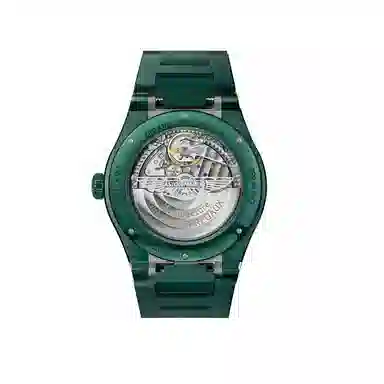 Girard-Perregaux Laureato x Aston Martin 42mm Green Ceramic