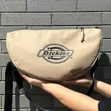 Dickies LOGO