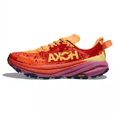 HOKA ONE ONE