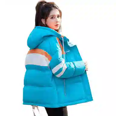 鸭鸭 撞色厚款保暖宽松短款连帽羽绒服 女款 月影白色