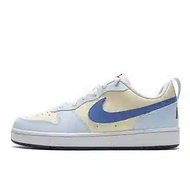 Nike Court Borough Low 520 GS