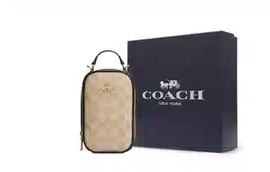 COACH Eva 11