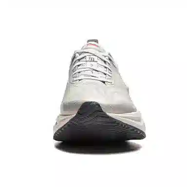 LiNing 3 ESSENTIAL