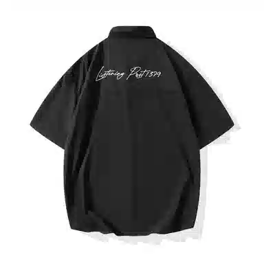 三体 不要回答系列 简约字母印花基础翻领开衫休闲宽松百搭美式复古高街潮牌时尚舒适学生多巴胺透气薄款短袖衬衫 男女同款