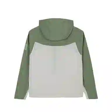 Anta x National Geographic)