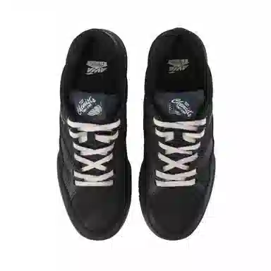 x AVIA Archive by Chemist's ThriftStore