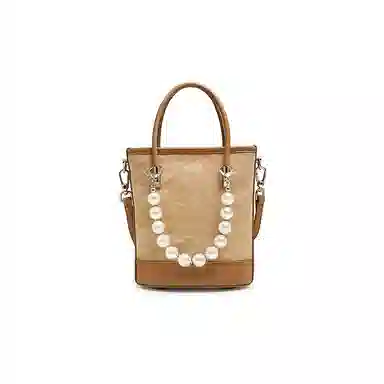 百思图  简约时尚通勤水桶包单肩斜挎包女款