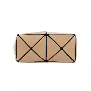 ISSEY MIYAKE Lucent Nest