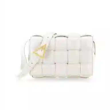 Bottega Veneta Cassette Chalk White
