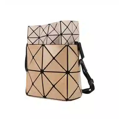 ISSEY MIYAKE Lucent Nest