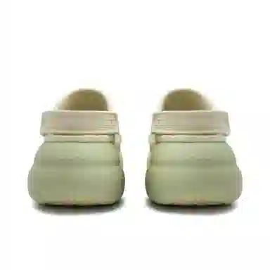 Crocs Classic clog