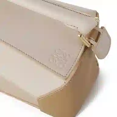 LOEWE Puzzle Edge