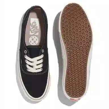 Vans MTE Authentic Reissue 44 Black