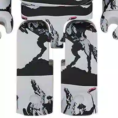 BE@RBRICK Highwayman Napoleon Black White 70cm