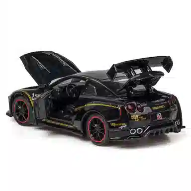 TY MODELS GTR R35