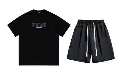 URBAN AUTHENTIC logoT